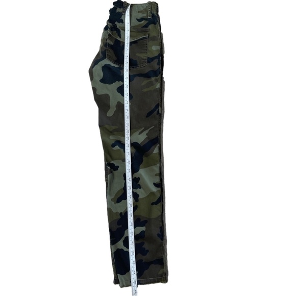 NILI LOTAN FOR BARNEYS CAMO JENNA PANTS SZ 0 - Picture 6 of 6